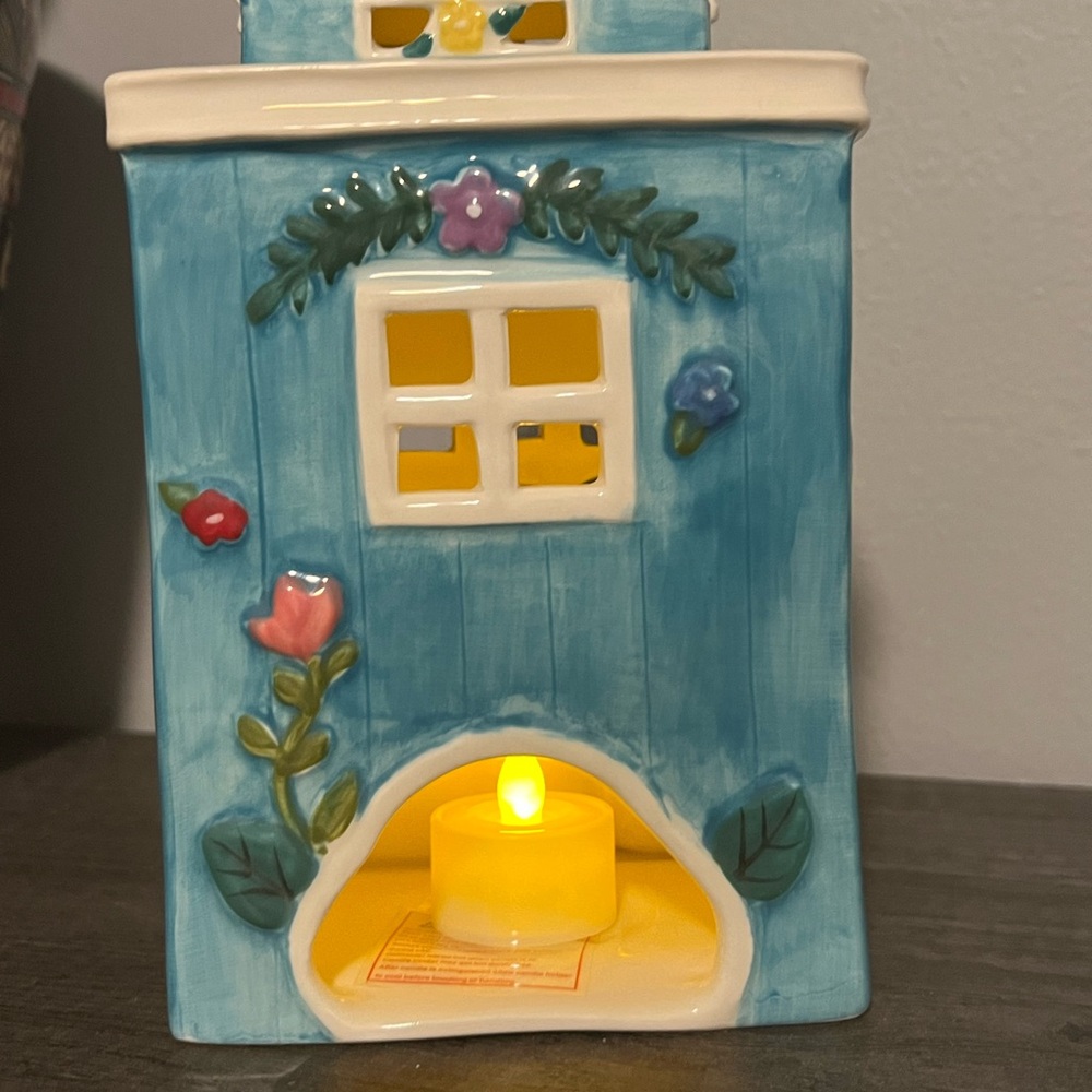 ‼️SOLD‼️Hello Kitty colorful Flower Shop Decor Accent Piece - Picture 8 of 8